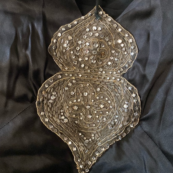 Nicole Miller Collection 💯 Silk Gorgeous Crystal Beading Top NeverUsed - Picture 11 of 16